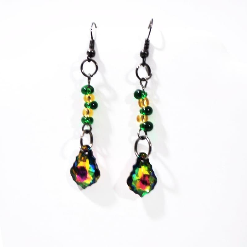 Unique And Elegant Green Swarovski Crystal Womens Dangle Earrings - Earrings