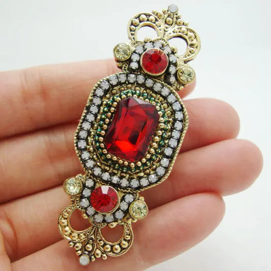 Vintage Brooch Red Rhinestone Crystal Crown Art Deco Style Gold-Tone Brooch Pin Charming Party Woman Jewelry