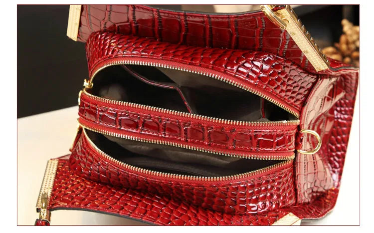 Crocodile Pattern Leather Lace Bag