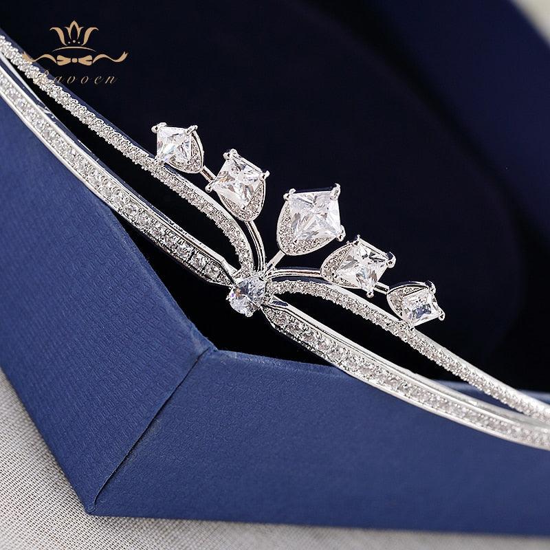 Simple Fashion Sparkling Crystal Crown Tiara - TeresaCollections