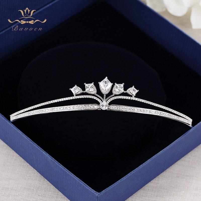 Simple Fashion Sparkling Crystal Crown Tiara - TeresaCollections