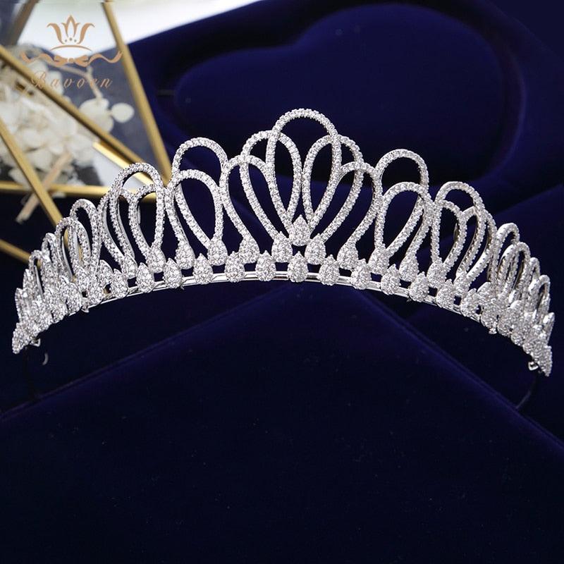 Interlocking Shinny Zircon Bridal Wedding Tiara - TeresaCollections