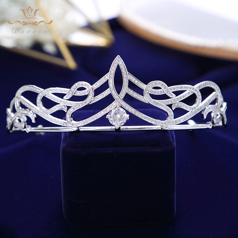 Bavoen Luxurious Sparkling Zircon Brides Tiara - TeresaCollections