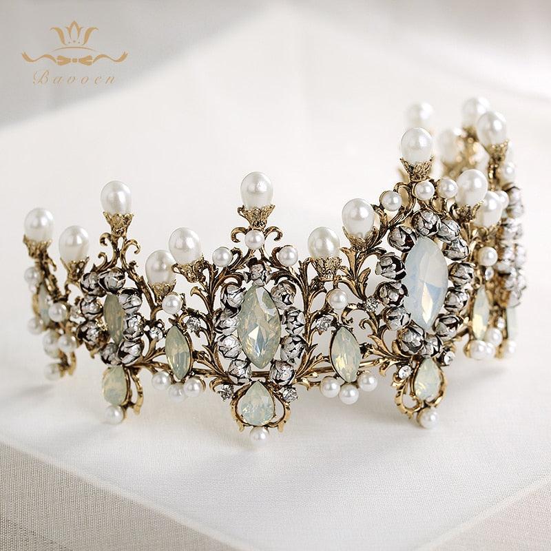 Elegant Retro Baroque Nature Pearls Tiara - TeresaCollections