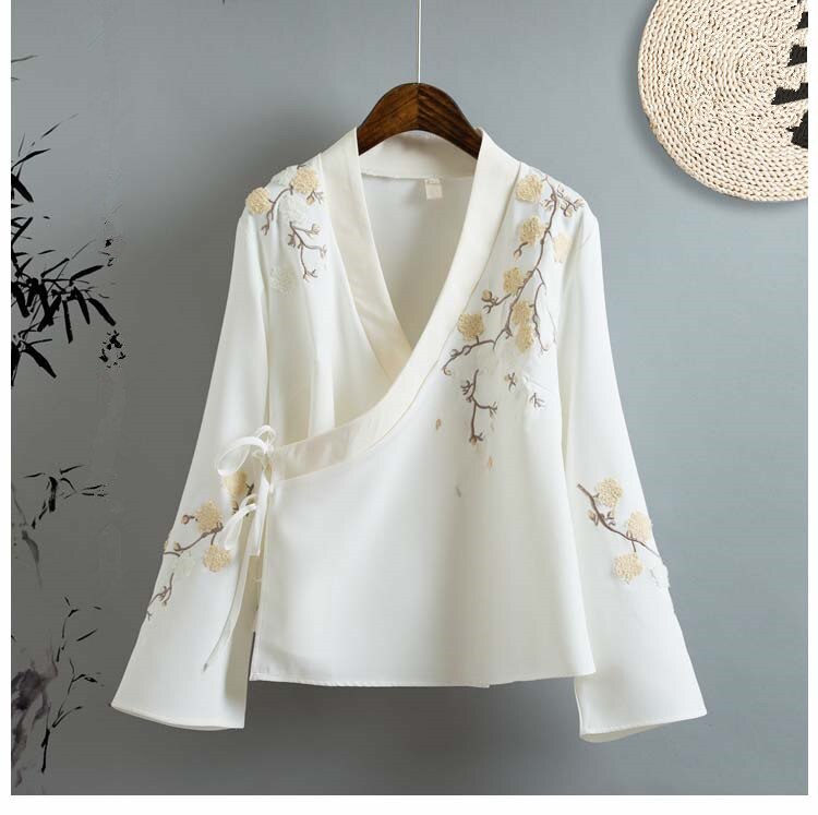 Vintage Floral Embroidery Loose Wrap Blouse