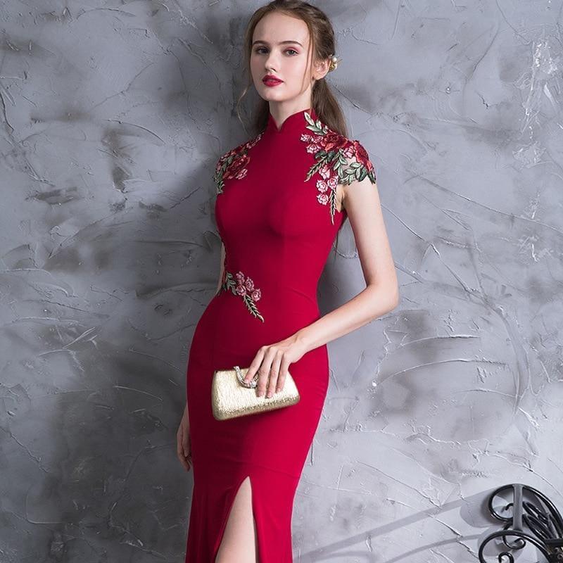 Embroidery Modern Cheongsam Red Sexy Qipao Long Traditional Chinese Dress - Gown