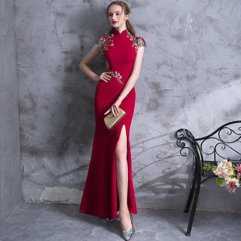 Embroidery Modern Cheongsam Red Sexy Qipao Long Traditional Chinese Dress - Red / S - Gown
