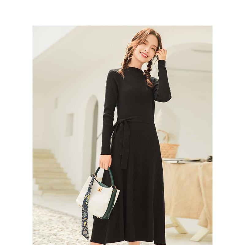 Form Fitting Long Sleeve Knit Sweater Dress - Midi Dress