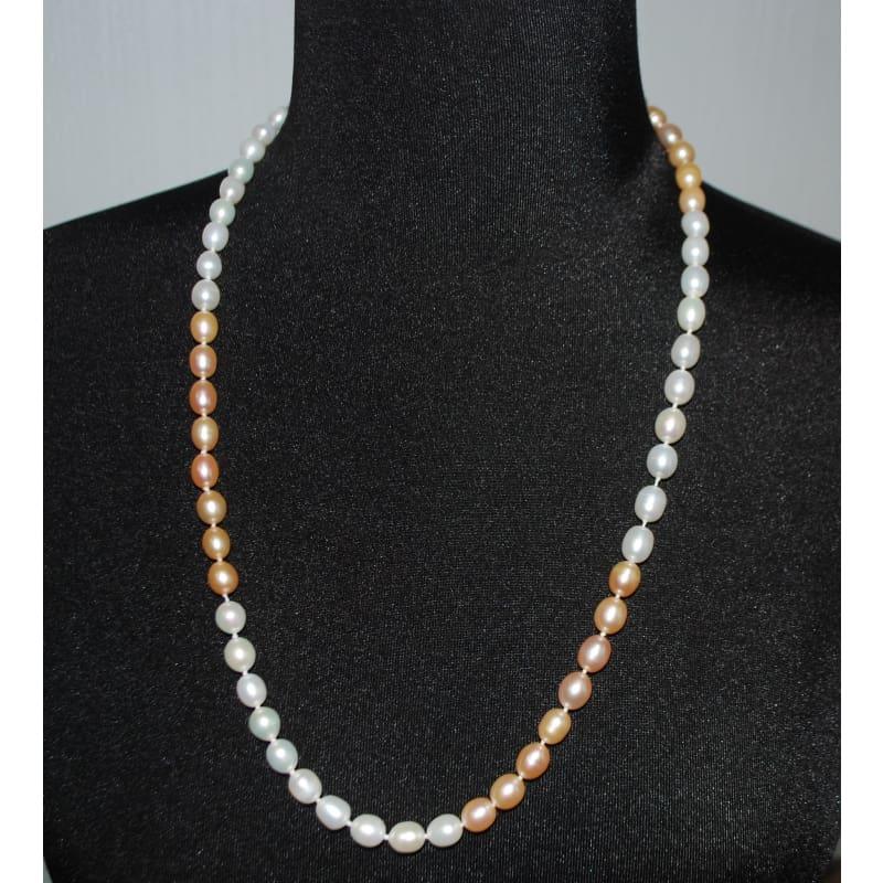 Peach and Cream Freshwater Pearls Necklace. - Handmade