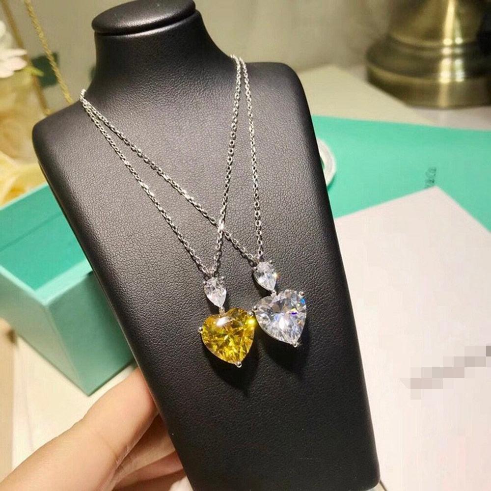 Cubic Zirconia Pendant Necklace - TeresaCollections
