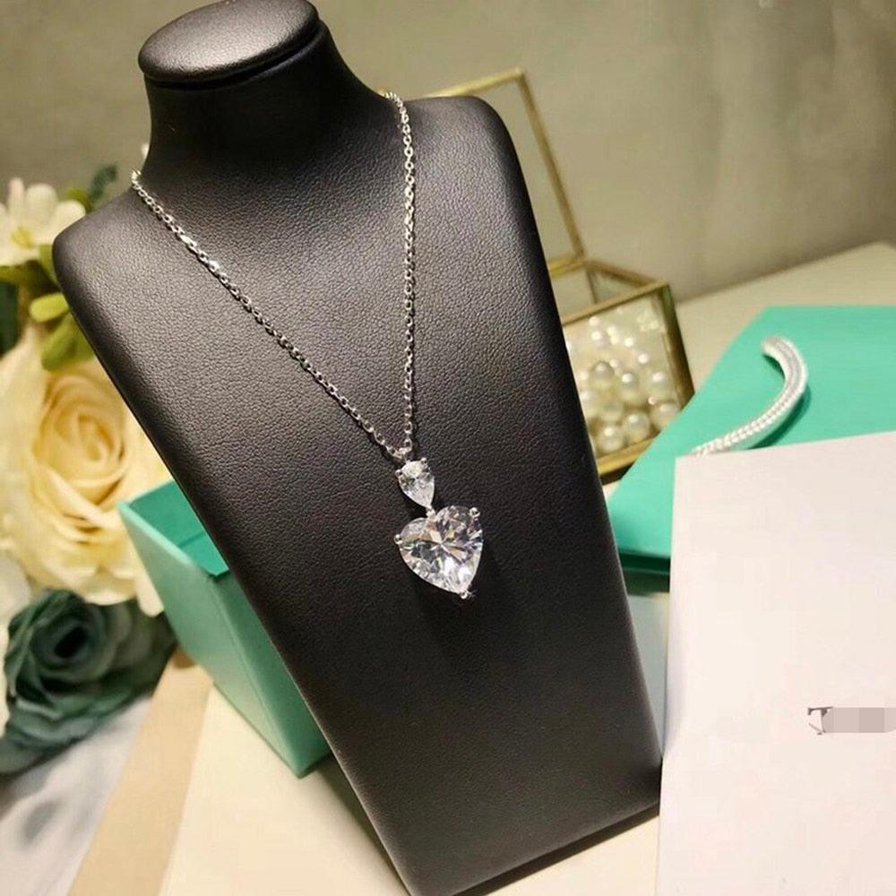 Cubic Zirconia Pendant Necklace - TeresaCollections