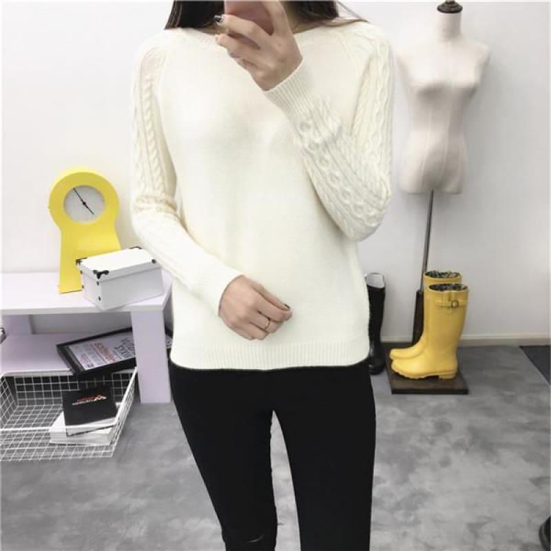 Pullover Solid Basic Knitted Sweater - 66205 beige / One Size - women Sweater