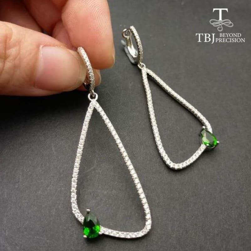 Simple and Elegant Stylish earring in 925 Silver with Chrome Dangle Earrings - Green - Earrings
