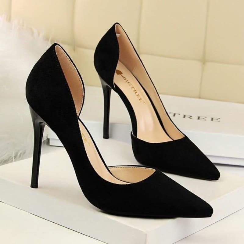 Solid Color Pointed Toe Flock Pumps - Black / 3 - pumps