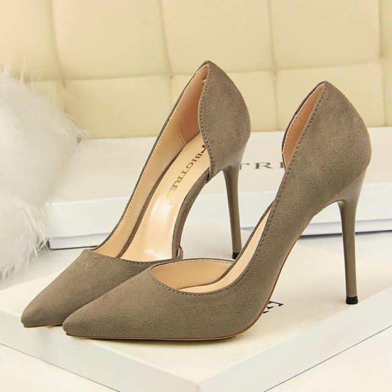 Solid Color Pointed Toe Flock Pumps - Gray / 3 - pumps