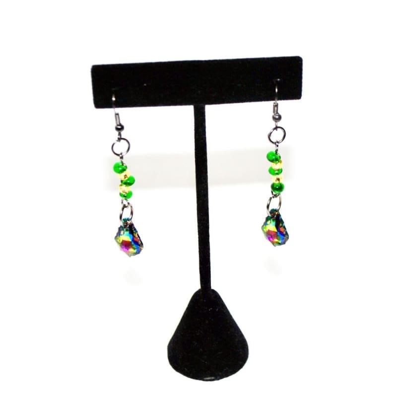 Unique And Elegant Green Swarovski Crystal Womens Dangle Earrings - Earrings