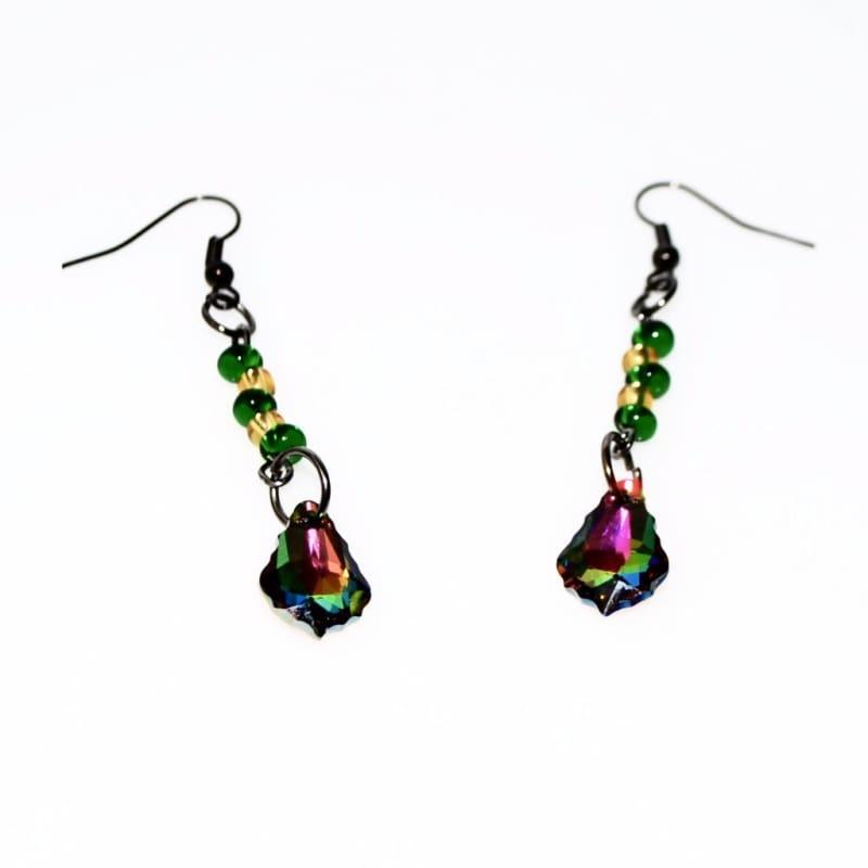Unique And Elegant Green Swarovski Crystal Womens Dangle Earrings - Earrings