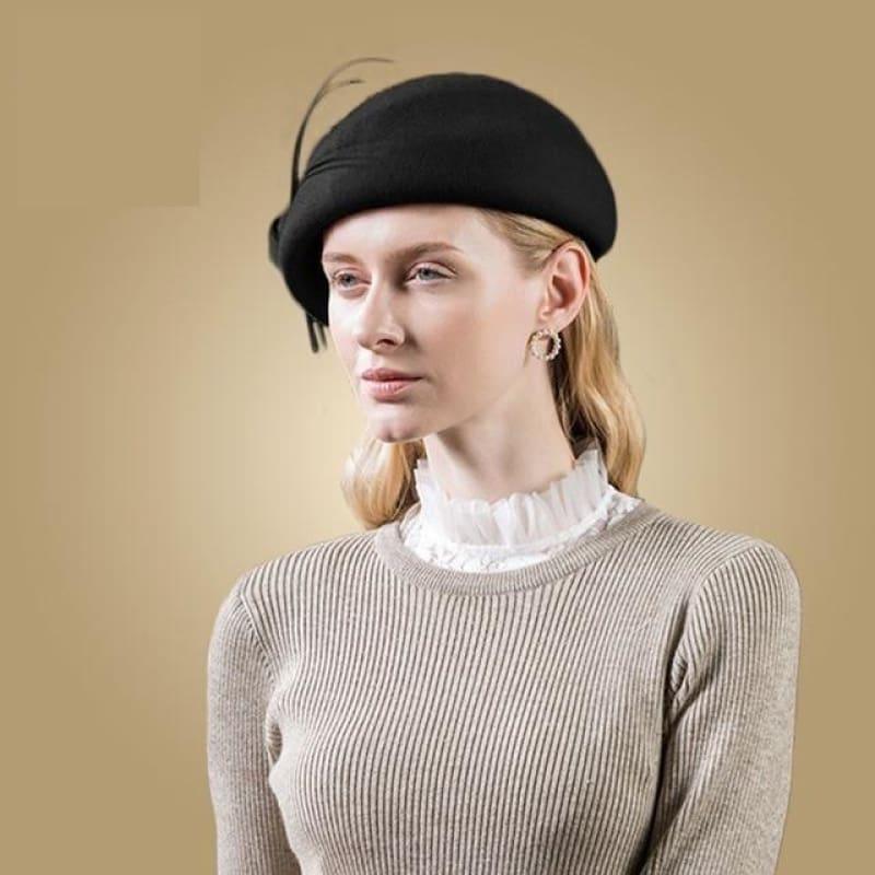 Vintage Pillbox Fascinator Felt Beret - Black Wool Hat - hats