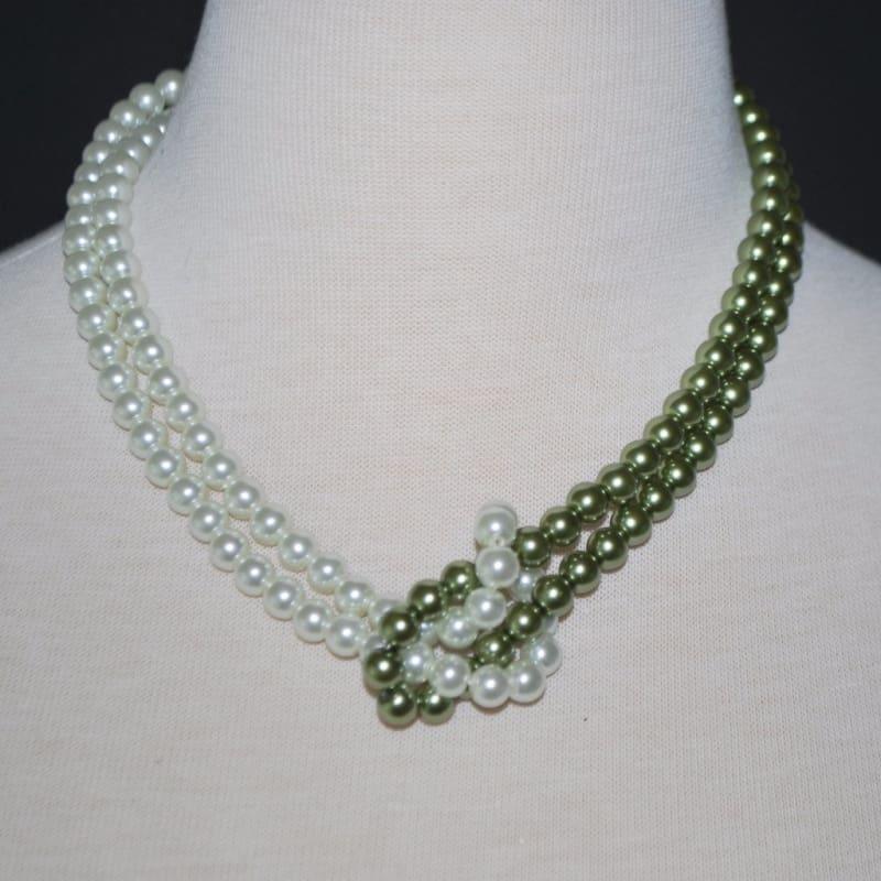 White And Green Inter Loop Glass Pearls Womens Necklace. - Handmade